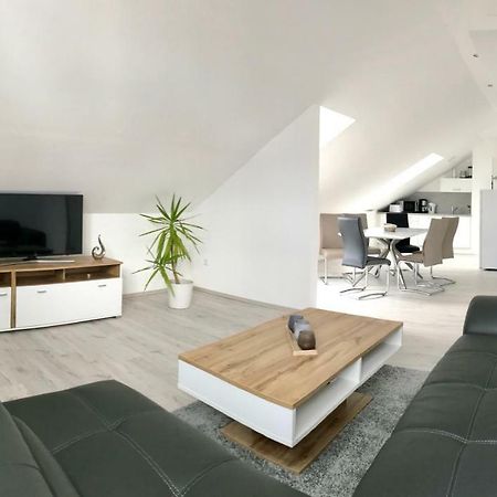 Haus Mozartstrasse Apartment Mutlangen Bagian luar foto