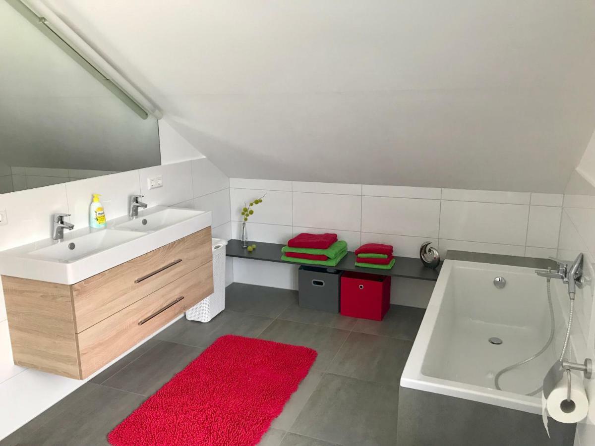Haus Mozartstrasse Apartment Mutlangen Bagian luar foto