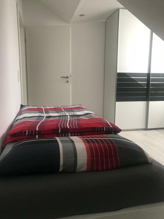 Haus Mozartstrasse Apartment Mutlangen Bagian luar foto